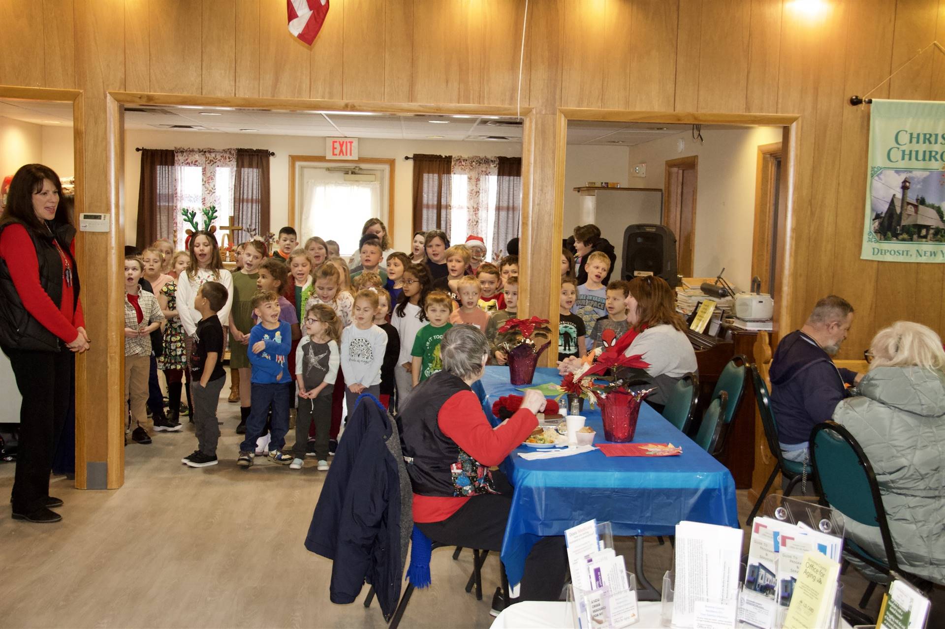 DCS Elementary students visit senior citizens center